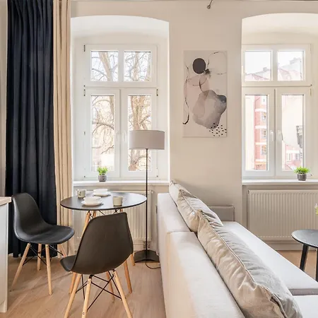 アパート Rentplanet - Srodmiescie