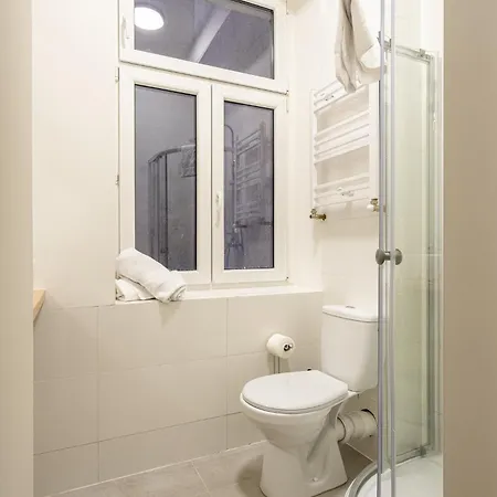 アパート Rentplanet - Srodmiescie ヴロツワフ