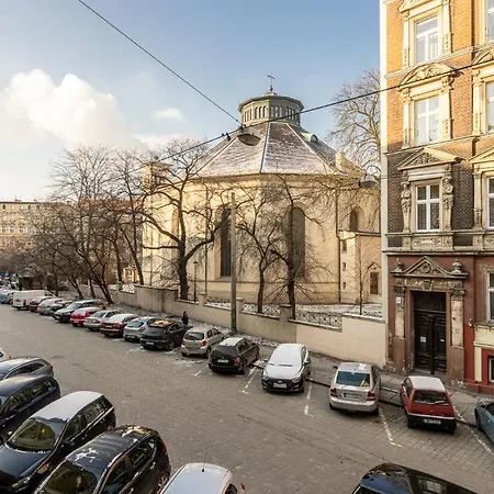 Rentplanet - Srodmiescie