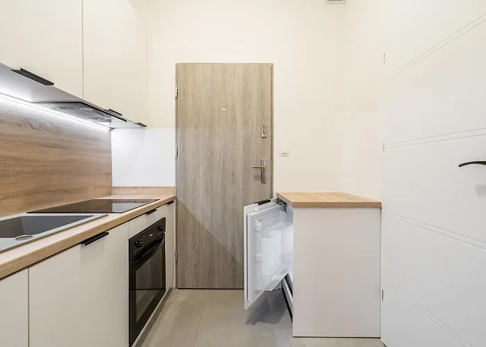 Rentplanet - Srodmiescie 弗罗茨瓦夫